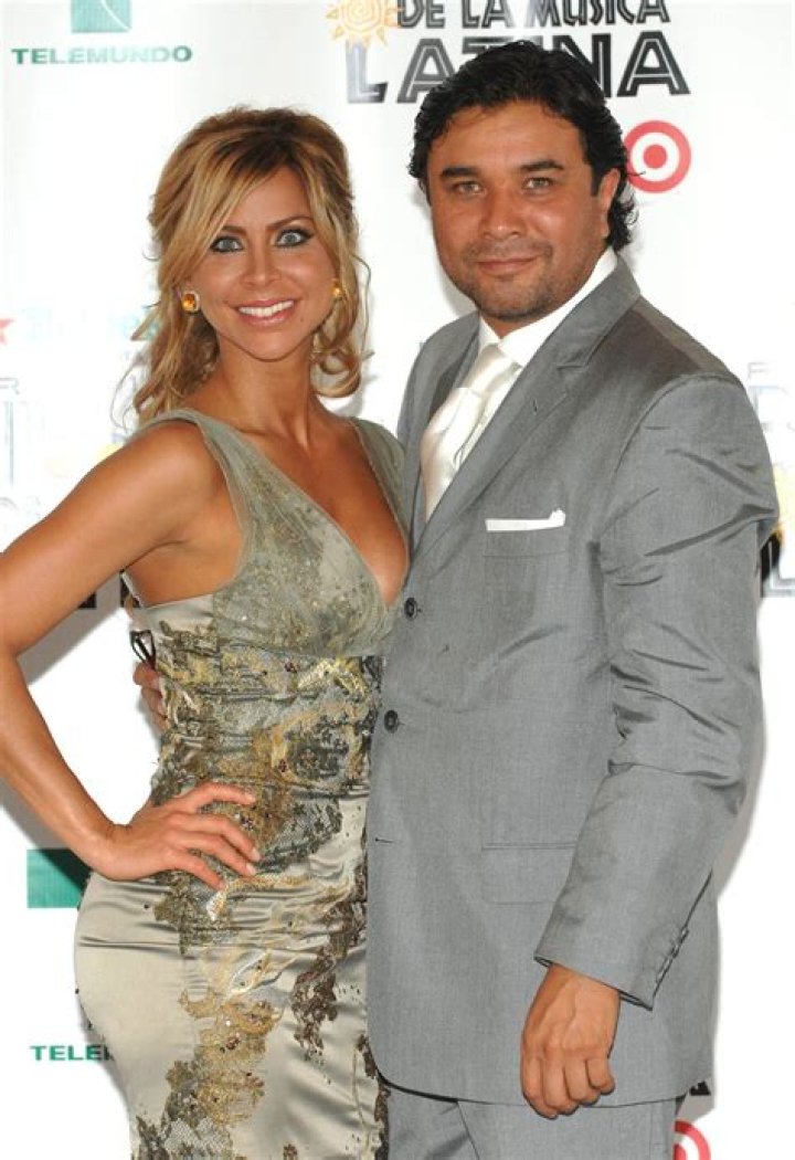Aylin Mujica Y Alejandro Gavira