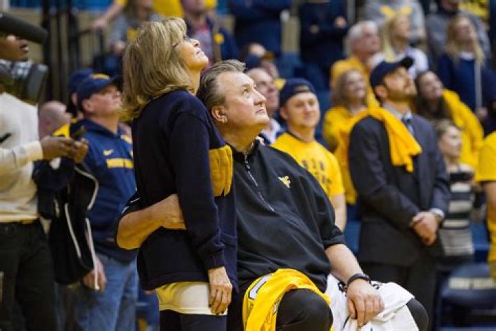 Who Is Bob Huggins Wife?