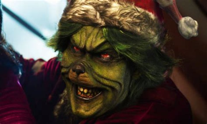 Grinch Goes Viral - ameireaganach ran ·