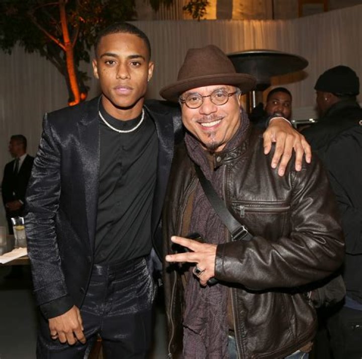 Unlocking The Secrets Of Howard Hewett's Net Worth