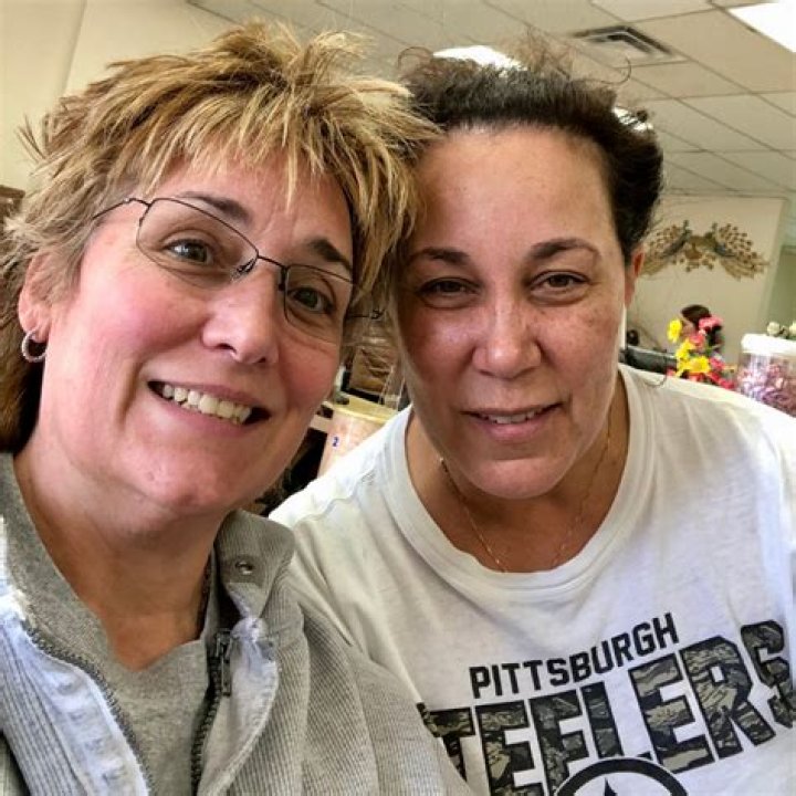 Uncovering The Secrets Of Hollywood Romance