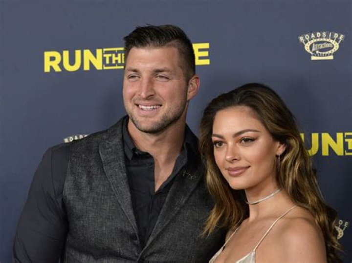 Kaylee Hartung And Tim Tebow: A Dynamic Duo?
